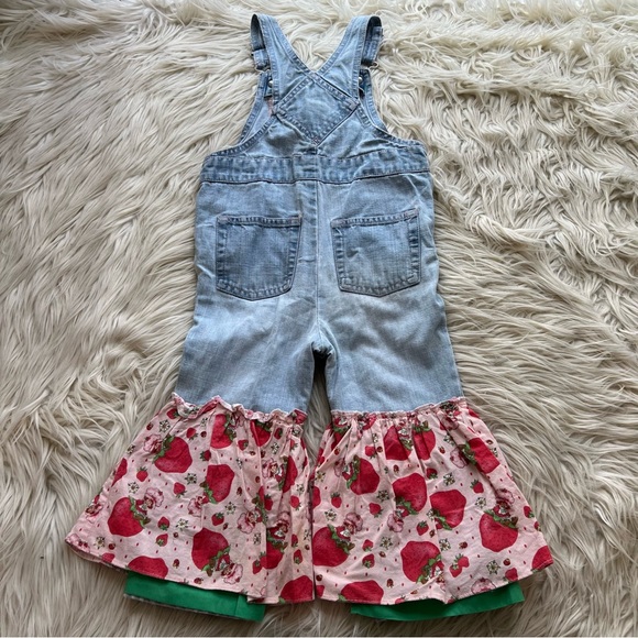 Y2K Old Navy Strawberry Shortcake Overalls Flare Leg Denim Handmade Size 2T - Picture 7 of 11